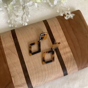 Tortoiseshell Earrings